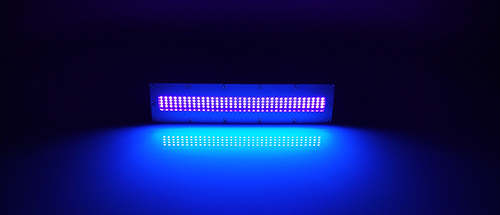 印刷機構(gòu)包含印版滾筒、壓印滾筒和離合壓裝置